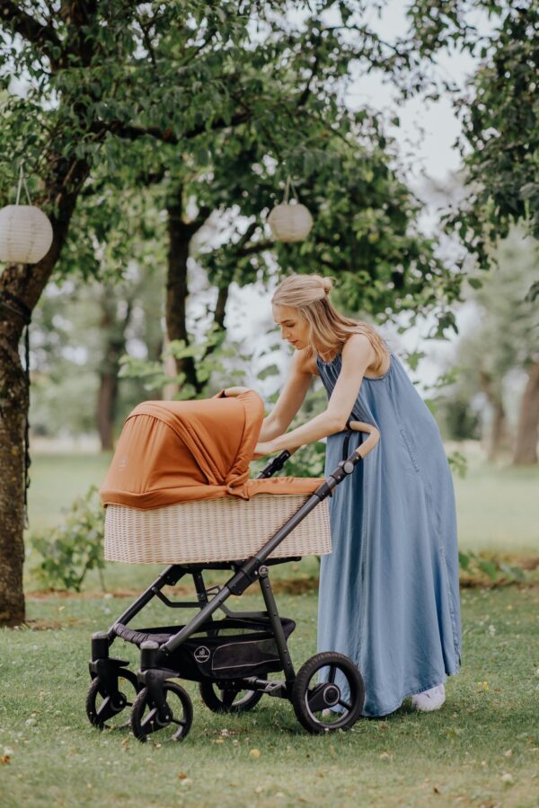 Naturkind Lux Evo | BIO Kinderwagen | Babykorb geflochten mit Sportwagen | nachhaltig & schadstofffrei – Bild 7