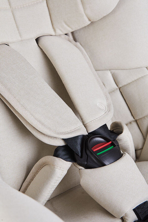 i-Size Kindersitze: Sicher & Komfortabel im Auto unterwegs