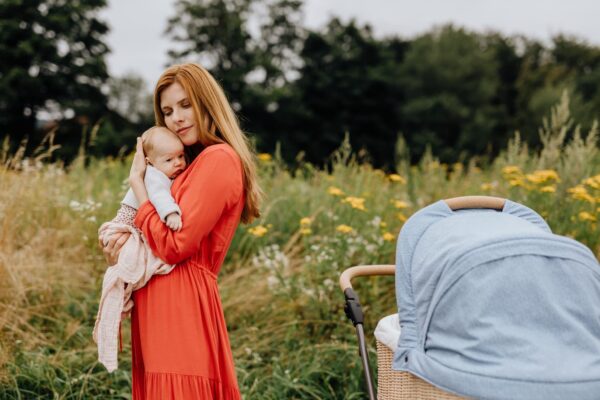 NATURKIND IDA Kinderwagen mit geflochtenem Babykorb + Sportsitz | Bio Klassiker aus Österreich – Bild 15