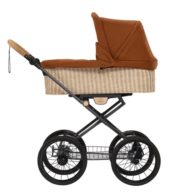 NATURKIND IDA Kinderwagen mit geflochtenem Babykorb + Sportsitz | Bio Klassiker aus Österreich – Bild 21