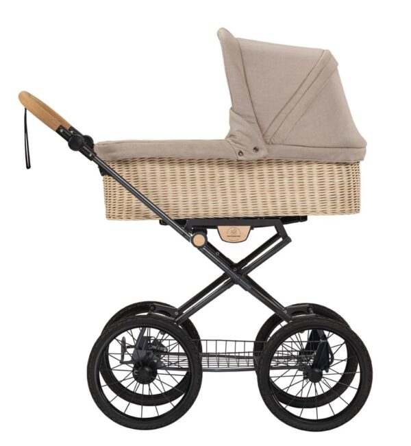 NATURKIND IDA Kinderwagen mit geflochtenem Babykorb + Sportsitz | Bio Klassiker aus Österreich – Bild 34