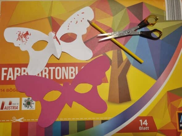 DIY: Wir basteln eine Faschingsmaske! Mit Anleitung zum Nachmachen