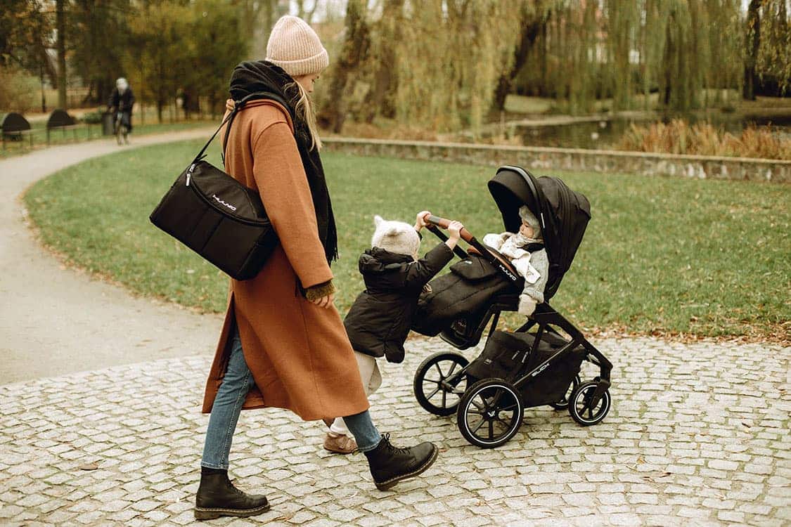 MUUVO Slick 2.0 | Kinderwagen MEGASET mit Babywanne + Sportsitz + Autoschale +Isofix drehbar – Bild 26