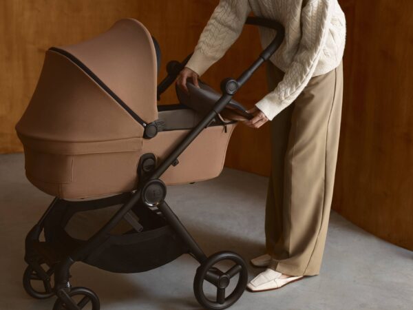 Anex IQ BASIC Kinderwagen | Babywanne + Sportwagen + Reise-Buggy | All in One Angebot – Bild 49