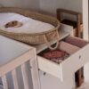 Mitwachsendes Bett SMART | Vom Baby bis zum Schulkind | ab Geburt bis 10 Jahre | Kindermöbel für kleine Kinderzimmer – Bild 15