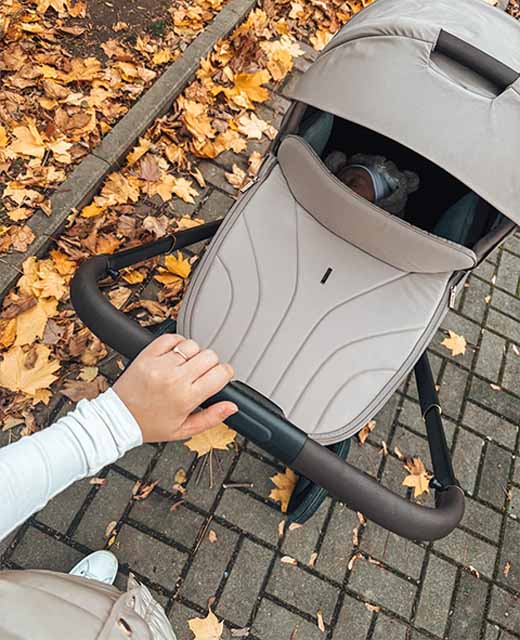 VENICCI CLARO 2 | MEGASET: Kinderwagen mit Babywanne + Sportsitz + Zubehör + Autoschale + Isofix Station – Bild 32