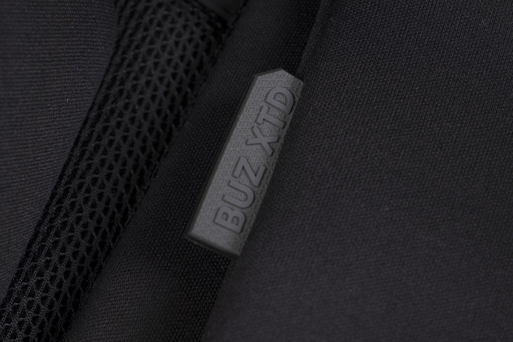 Naturkind Lux Evo | BIO Kinderwagen im MEGASET: mit Babykorb + Sportwagen + Autoschale + Isofix Station drehbar – Bild 99