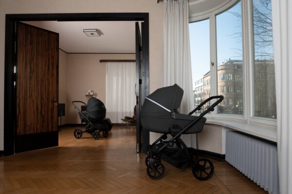 Noordi FJORDI V2 | 2 in 1 SET Kinderwagen mit Babywanne + Sportwagen + Wickeltasche – Bild 79