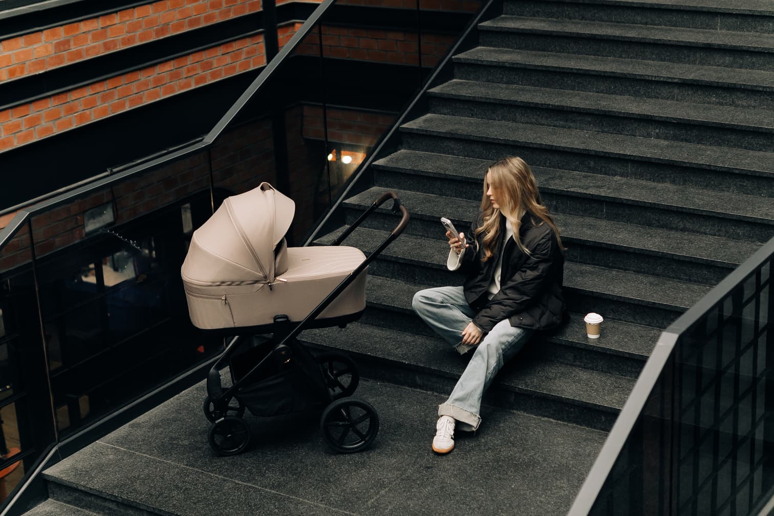 VENICCI CLARO 2 | MEGASET: Kinderwagen mit Babywanne + Sportsitz + Zubehör + Autoschale + Isofix Station – Bild 26