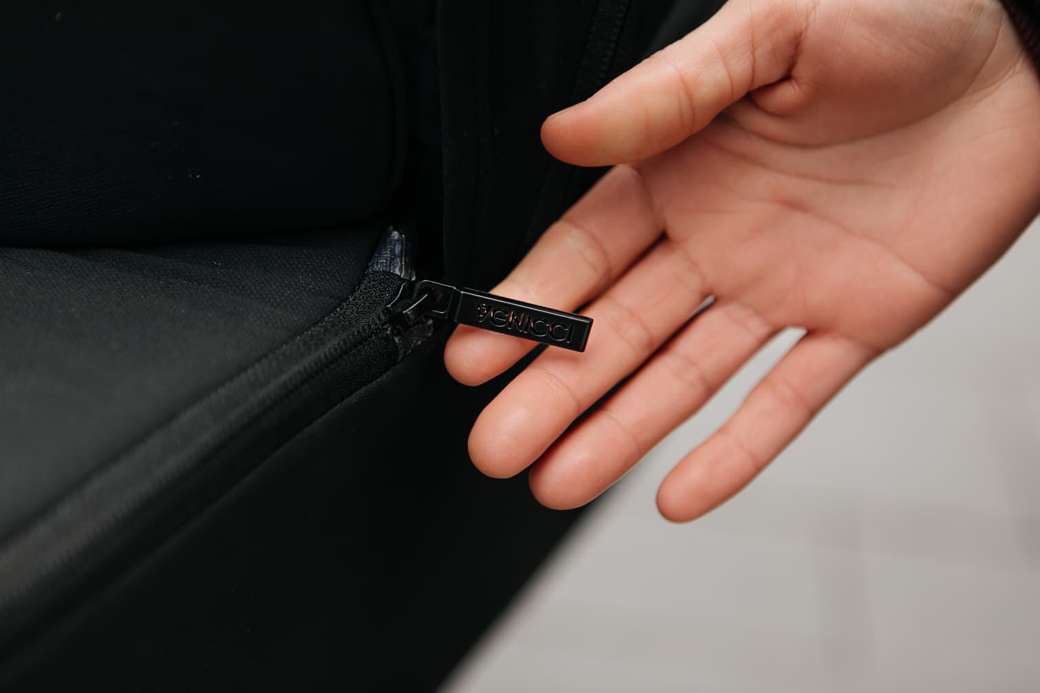 VENICCI CLARO 2 | MEGASET: Kinderwagen mit Babywanne + Sportsitz + Zubehör + Autoschale + Isofix Station – Bild 94